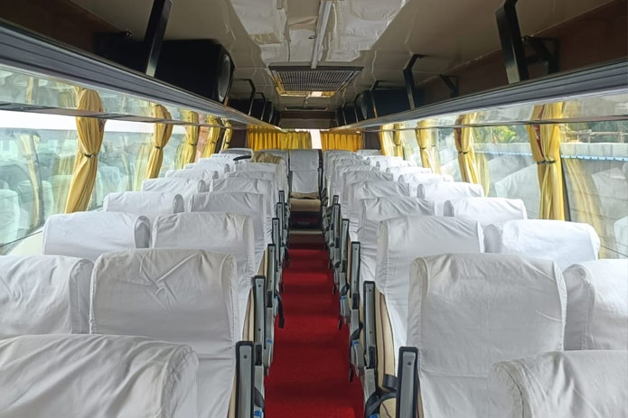 Luxury_Bus_2
